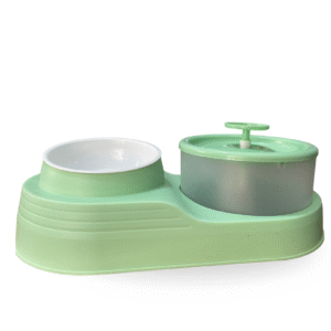 Plato circular sencillo con fuente de agua